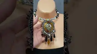 Колье из серии "Из глубины веков "
