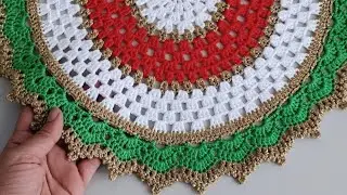 🎅Create a JAW-DROPPING Crochet Christmas Table with Round Placemats!
