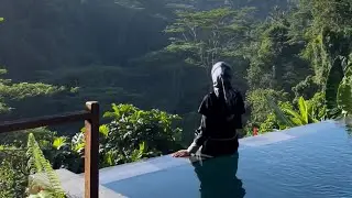 Pemandangan dari private infinity pool nya keren banget | Ubud Valley Boutique Resort