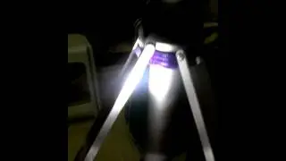 микрофонная стойка из штатива)