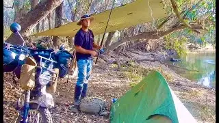 KOALA HUNTING.. Postie With The Mostie..