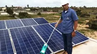 Limpeza painel solar