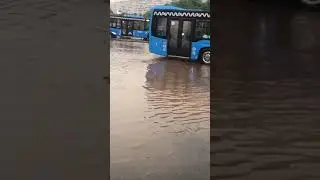 Потоп на Крюковской площади после дождя в Зеленограде