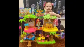 Настя показывает Кафе волшебных подружек Энчантималс Enchantimals.