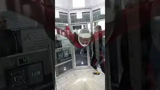 Полёт в аэротрубе 