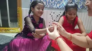 అమ్మమ్మా మనవరాలు గాజులు