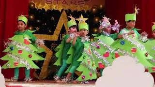 Christmas tree dance by the playschool group #annualdaycelebration