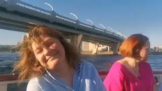 Питер, солнце и Нева. ДР на кораблике.