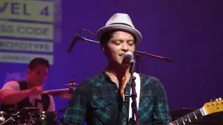 Bruno Mars - Billionaire