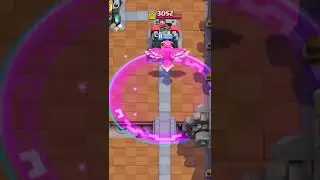 THE PHOENIX IS BROKEN IN CLASH ROYALE!