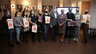 Вручение подарков победителям конкурса репостов в СГУ им. Питирима Сорокина