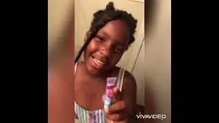 JoJo Siwa Lip Gloss Review