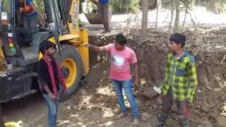 Very funny JCB operator