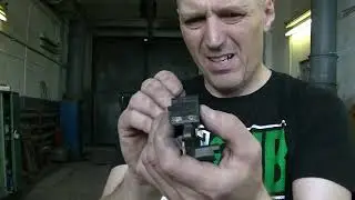 Renault Duster: How to change alternator brushes
