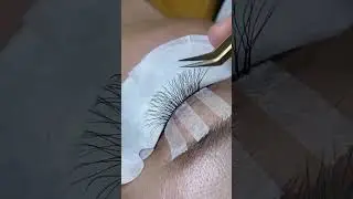 Apply eyelashes layer by layer 🎶