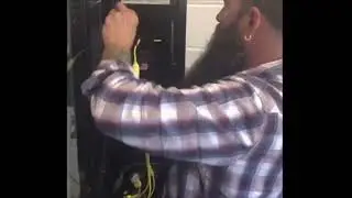 How to install a credit card reader #vending #shorts #viral #howto