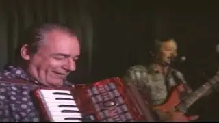 Antojitos Nicaragüenses - Carlos Mejía Godoy