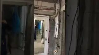 Авторская дверь с зеркалом и подсветкой 4+ класс взломостойкости