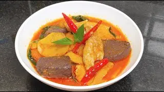 แกงไก่ใส่หน่อไม้ดองขวด ไม่เหม็นสาบหน่อไม้ ขาว กรอบ กรุบ แกงทำเอง ราคาประหยัด กินได้หลายมื้อ