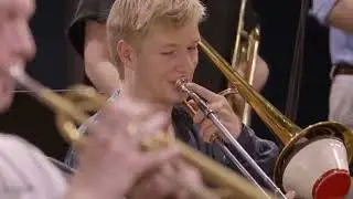 Mwazekele - HfMT Big Band feat Lucas Brum