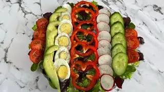 The easiest, healthiest and most beautiful appetizer with vegetables and avocados. Appetizer-salad.