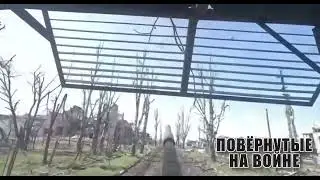 Russian tank takes direct hit from Ukranian forces in Marinka.