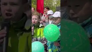 Накануне Дня Великой Победы в Москве возложили цветы к памятнику Мусы Джалиля