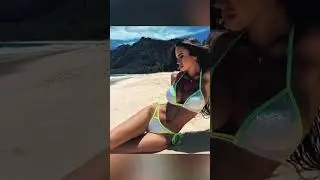 Instagram model Leila Barlow 