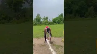 गरीब गाँव वाले ने बनाई नई Pitch 🥹❤️ #cricket #trending #viral #reels #shorts #ytshorts #foryou #top