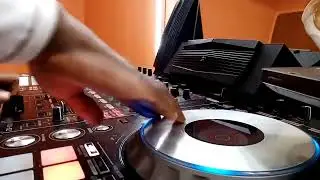 DJ KANJI - On DDJ SZ Controller scratch and  smooth transition......drop your comments
