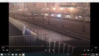 Немцов-Дурицкая вышли из кафе 