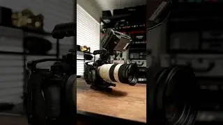 Deciding which lens to use...📽👈🏻