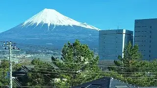 Shinkansen view Mount Fuji San - Bonus! On board Japanese smart toilet & First Class Green Car 🇯🇵