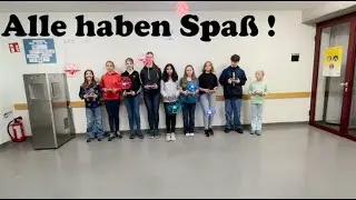 Drone Soccer Training in der Schule mit dem Solectric SCS 200 Drohnenball