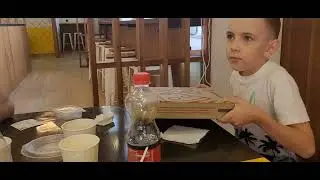 ВСЕ ЕДЯТ/КРУГОМ ОДНА ЕДА/КТО не ест, тот врёт!Наш обед/Новосибирск/Грильница рядом с домом/03.07'23