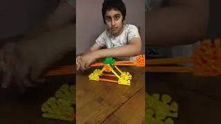 Kid K’nex Seesaw