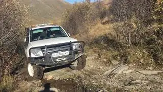 Pajero, Нивы, Suzuki Vitara. Дорога к Эльбрусу