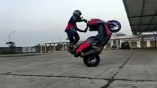 TESTRIDE SIMONTOK - YAMAHA N MAX