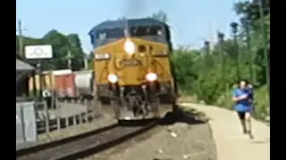 When your girl is home alone while railfanning...