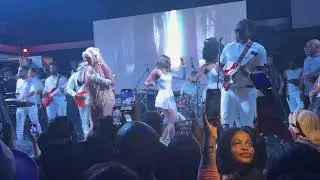 Rutshelle Guillaume - kraze / Live Performance At Lauderhill