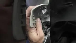 Renault Sandero Stepway 2 как снять накладку бокового зеркала