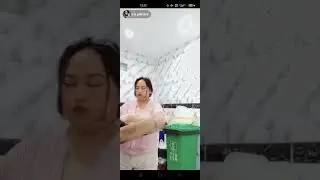 Asli  NEW MOMY UPLEK YANG PUNYA TETE K JUMBO
