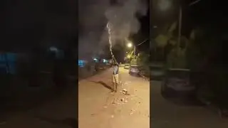 namma vaalkai etha nooki  nadanthuttu irukku??????????