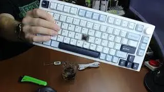 Unboxing a Gamakay TK75-HE