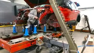 Ford Explorer front rail repair on Celette bench with Universal Jig system Cameleon