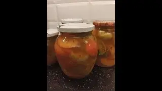 Острая закуска из зелёных помидоров.
