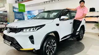 2023 New Toyota Fortuner Interior,Exterior,Price Full Walk-around Review In Hindi | Mayank Deshwal