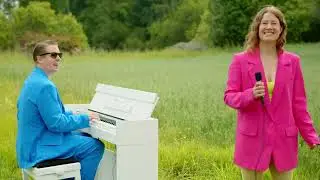 Retropop - Ievan polkka (Acoustic Live Performance from The Field) #acoustic #live #10000