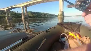 Рыбалка с лодки на Оке