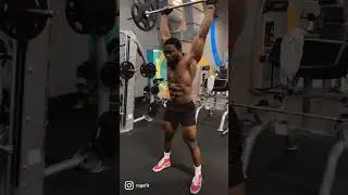 Still going hard🔥💪🏾. #barbellexercises #barbellsquats #mensphysique #fitness #fitnessmotivation